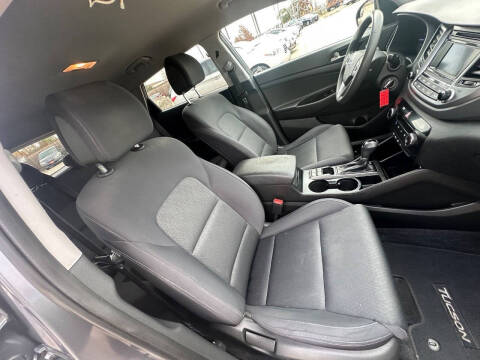 2018 Hyundai Tucson SE