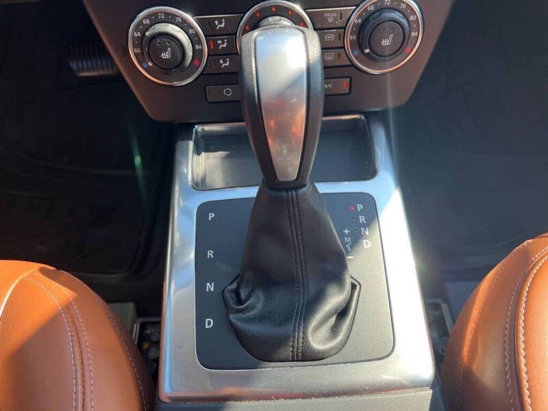 2013 Land Rover LR2 HSE LUX