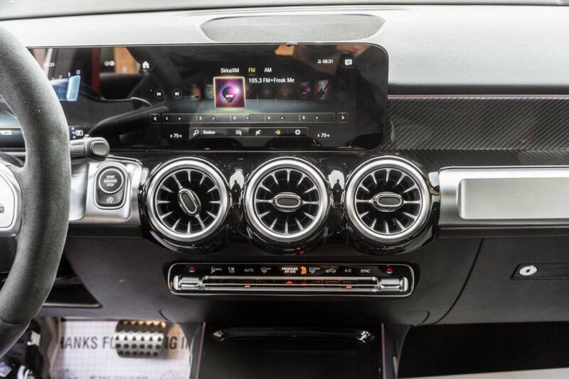 2023 Mercedes-Benz GLB AMG GLB 35