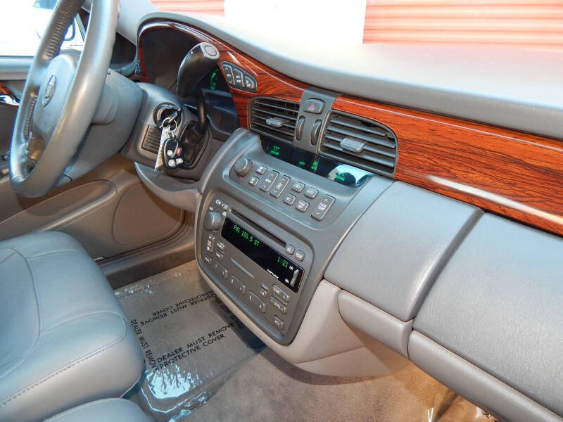 2004 Cadillac DeVille