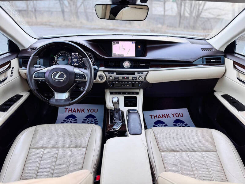 2016 Lexus ES 350