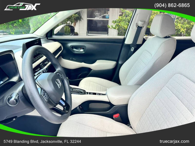 2025 Honda HR-V LX