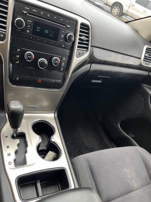 2011 Jeep Grand Cherokee Laredo