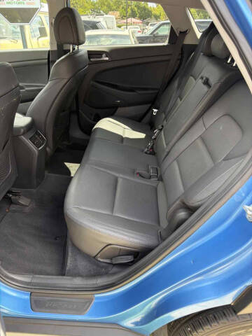 2017 Hyundai Tucson SE Plus