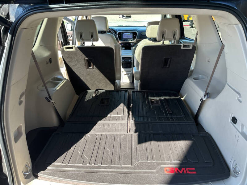 2018 GMC Acadia Denali