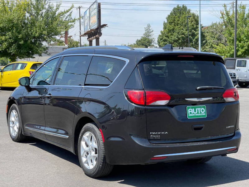 2020 Chrysler Pacifica Limited