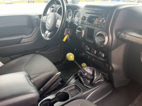 2016 Jeep Wrangler Willys Wheeler W