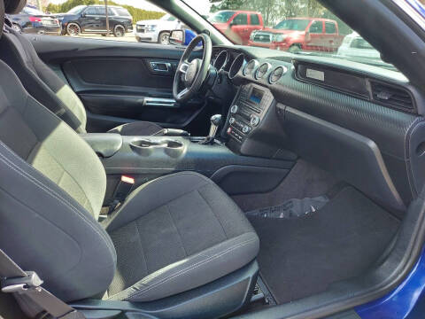 2015 Ford Mustang V6