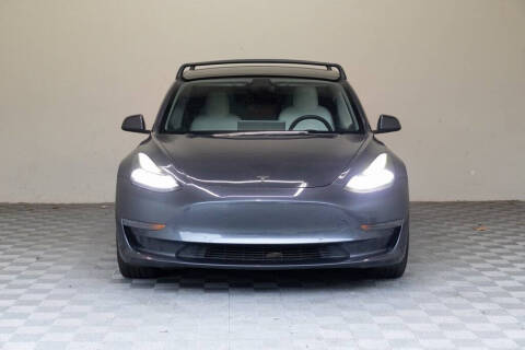 2021 Tesla Model 3 Standard Range Plus