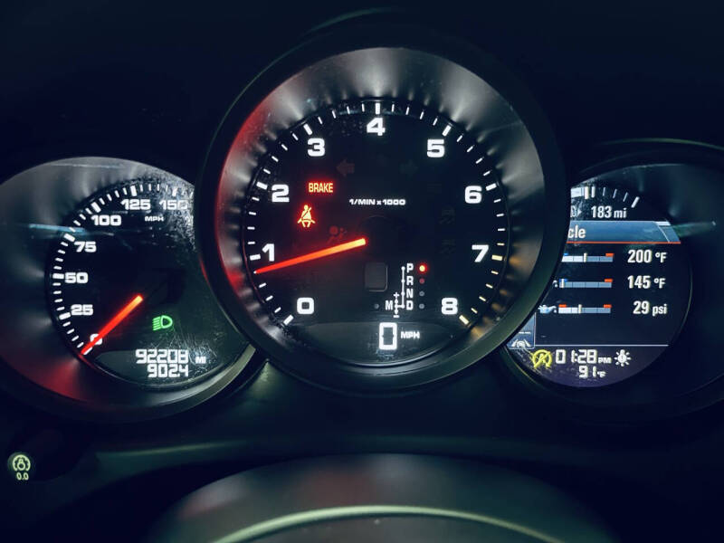 2017 Porsche Macan