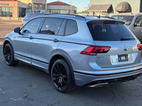 2021 Volkswagen Tiguan SE R-Line Black