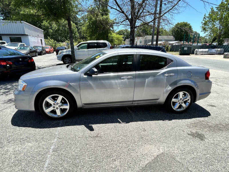 2013 Dodge Avenger SE