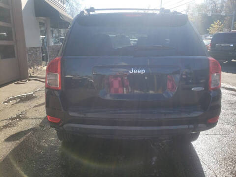 2011 Jeep Compass Sport