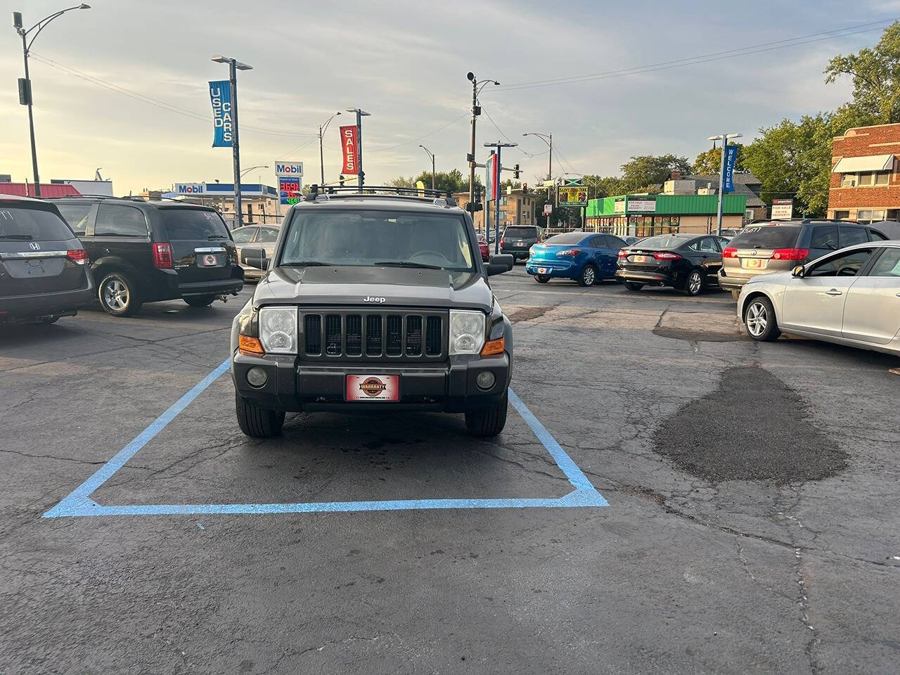 2006 Jeep Commander for sale at Chicago Auto House in Chicago, IL