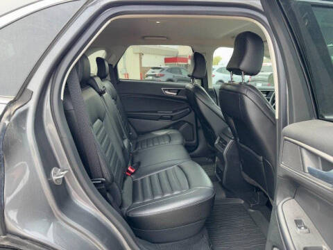 2023 Ford Edge