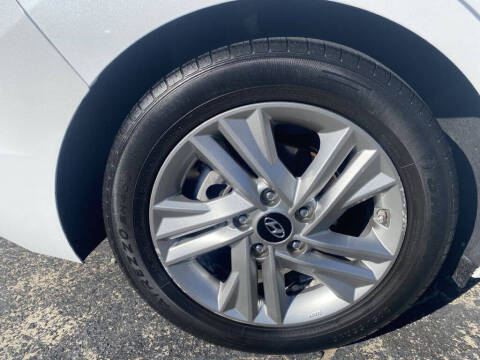 2020 Hyundai Elantra