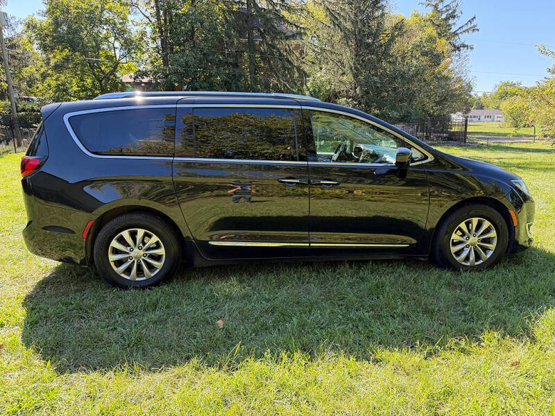 2018 Chrysler Pacifica Touring L Plus