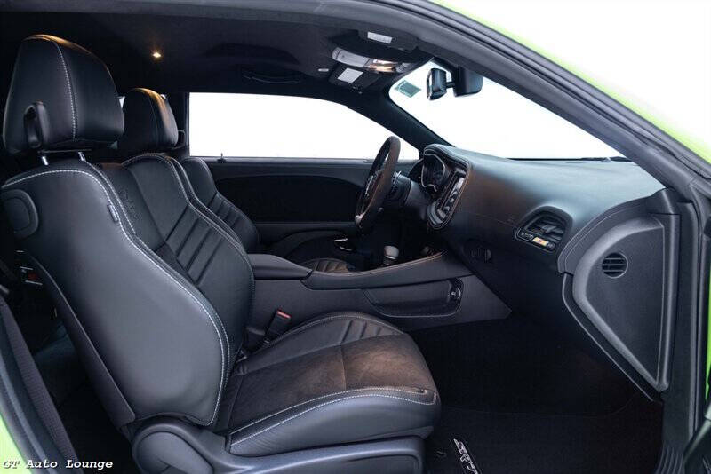 2023 Dodge Challenger 34