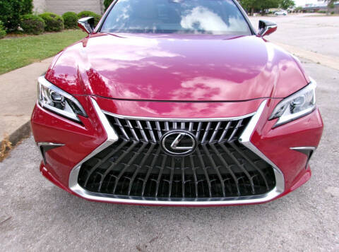 2024 Lexus ES 300h Luxury