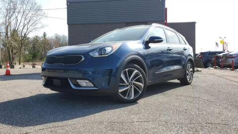 2019 Kia Niro for sale at George's Used Cars in Brownstown MI