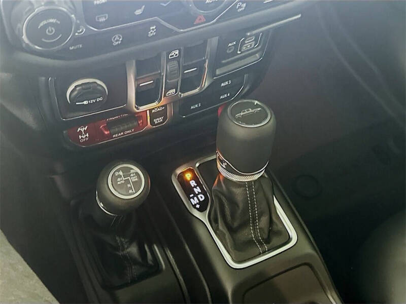 2025 Jeep Gladiator Rubicon X