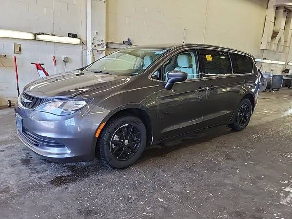 2017 Chrysler Pacifica Touring