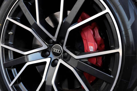 2023 Audi SQ8 4.0T quattro Prestige