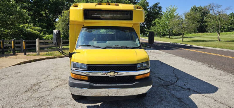 2014 Chevrolet 4500 Shuttle Bus