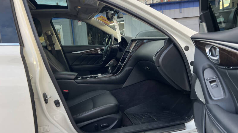 2017 Infiniti Q50 3.0T Premium