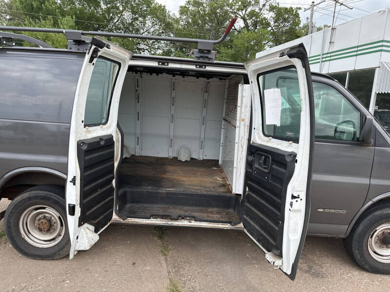 2000 Chevrolet Express G3500