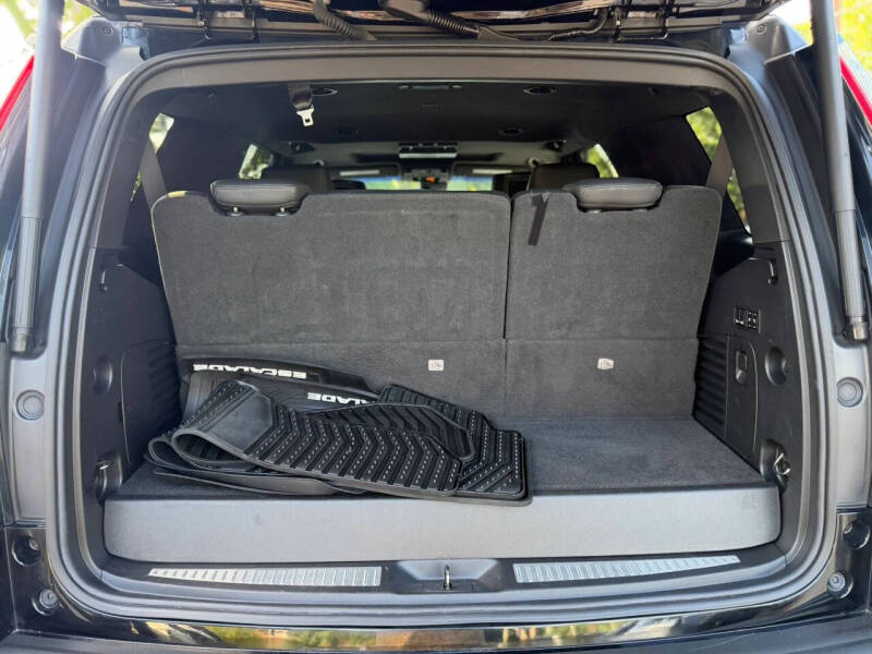 2019 Cadillac Escalade Platinum