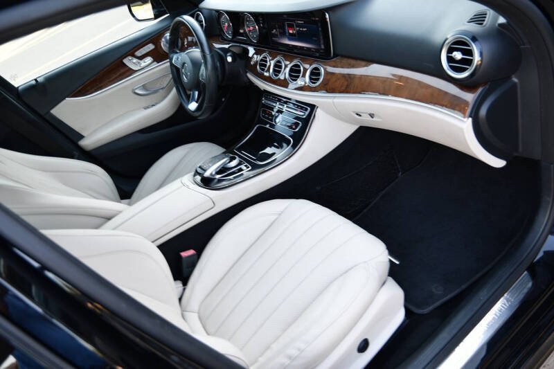 2017 Mercedes-Benz E-Class E 300