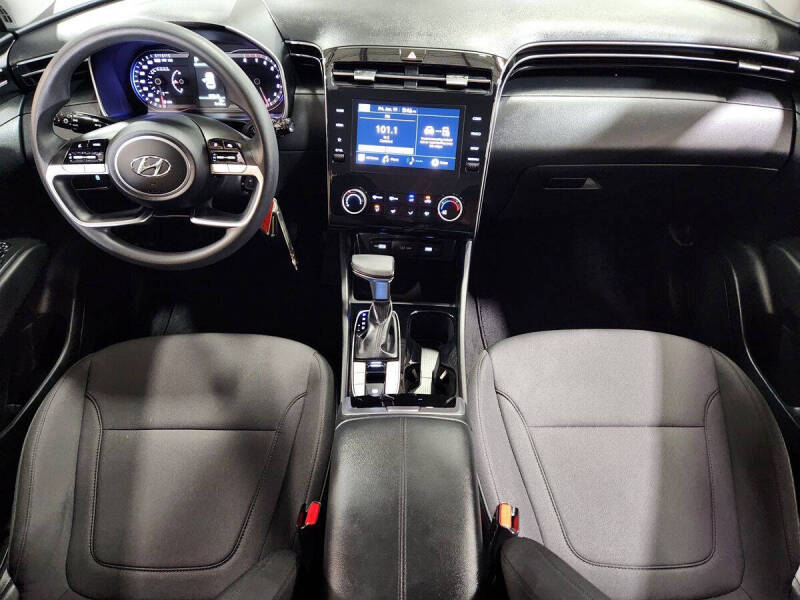 2023 Hyundai Tucson SE
