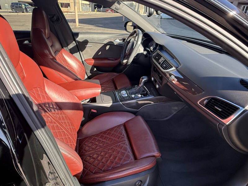 2018 Audi S6 4.0T quattro Premium Plus