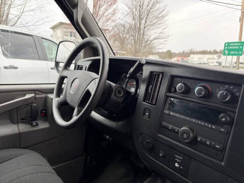 2024 GMC Savana 2500