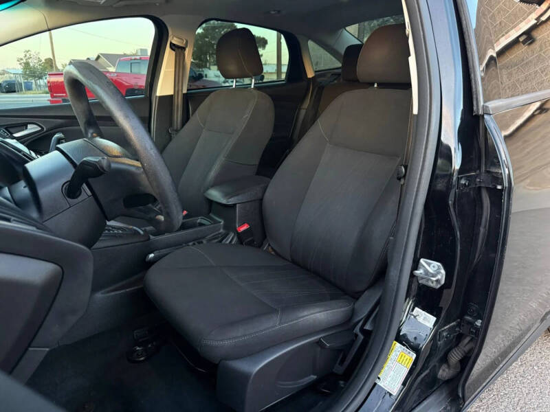 2017 Ford Focus SEL