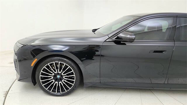 2024 BMW 7 Series 740i