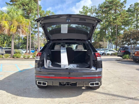 2026 Volkswagen Atlas Cross Sport SEL Premium R-Line 4Motion