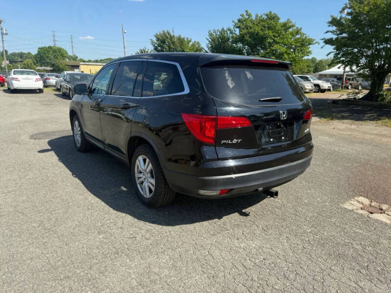2017 Honda Pilot LX