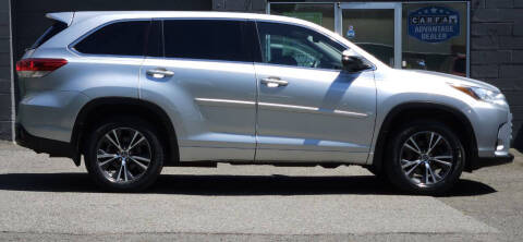 2017 Toyota Highlander LE Plus