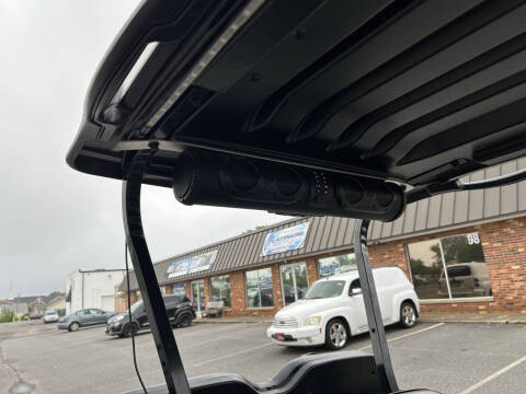2016 E-Z-GO RXV