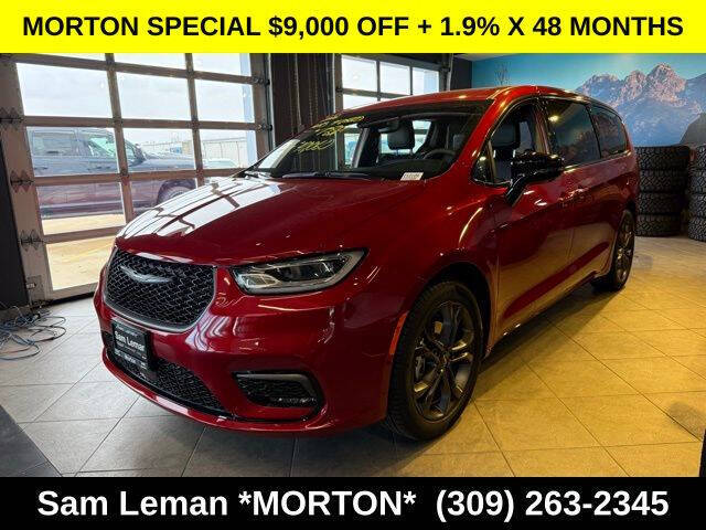 2026 Chrysler Pacifica Select