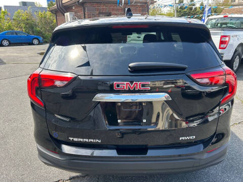 2021 GMC Terrain SLE