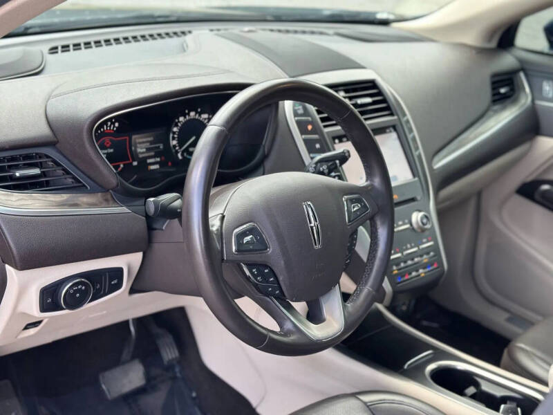 2017 Lincoln MKC Reserve