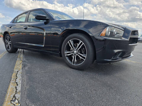 2013 Dodge Charger for sale at In & Out Used Auto Sales in Bluefield WV