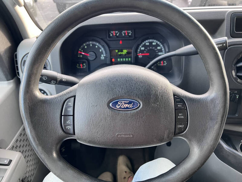 2014 Ford E-Series E-150