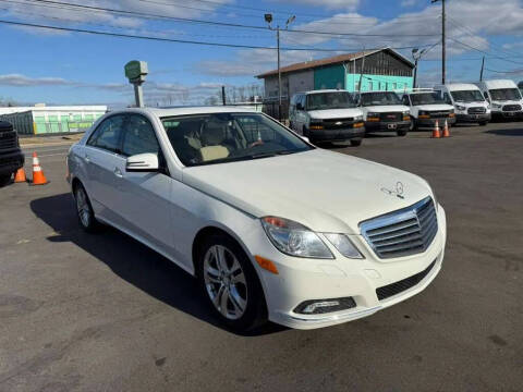 2010 Mercedes-Benz E-Class