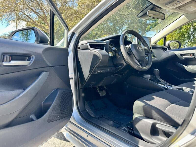 2020 Toyota Corolla  - $19,995