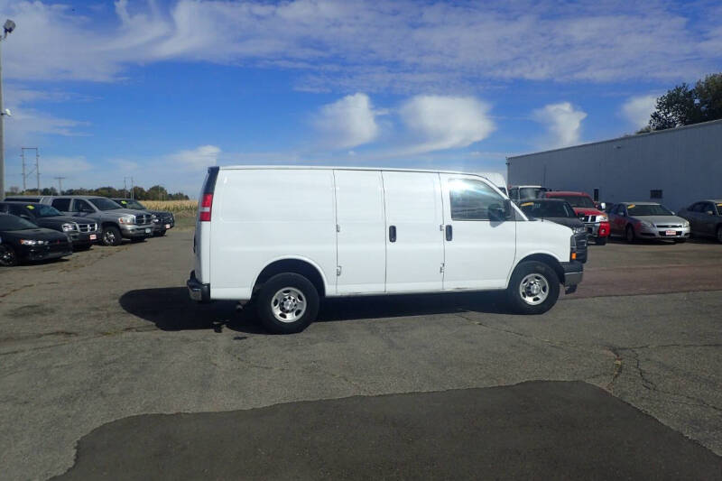 2018 Chevrolet Express 2500