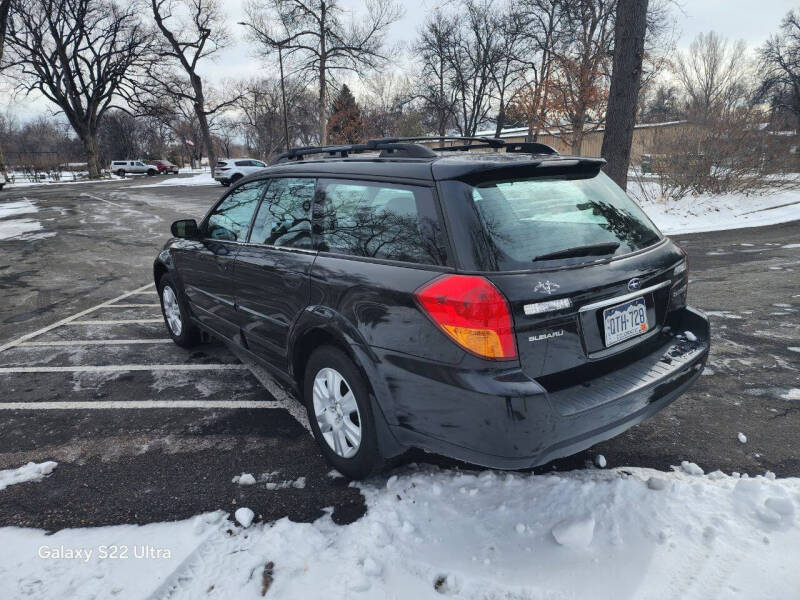 Image 4 of 2005 Subaru Outback 2.5i